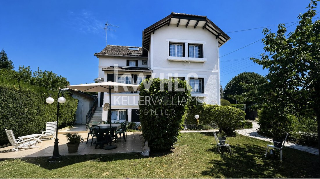 House in Centre Montmorency, Montmorency, France 1 - 18385875