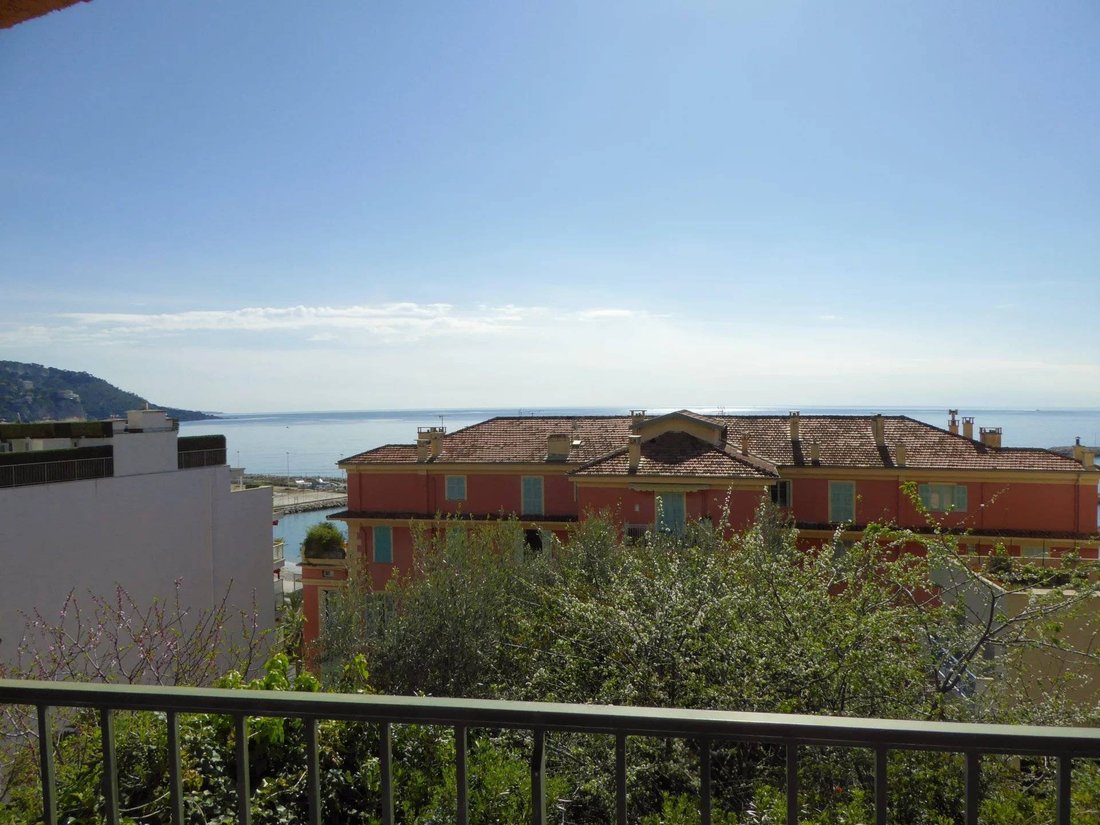 House in Menton, Provence-Alpes-Côte d'Azur, France 4 - 15503266