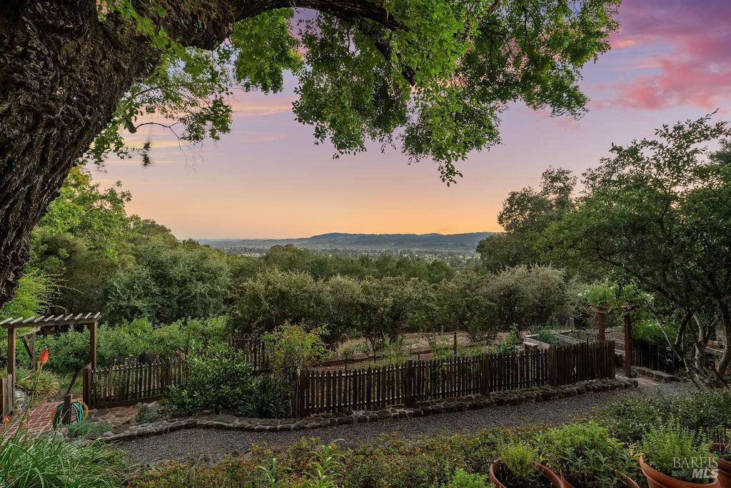 House in Healdsburg, California, United States 4 - 17688730