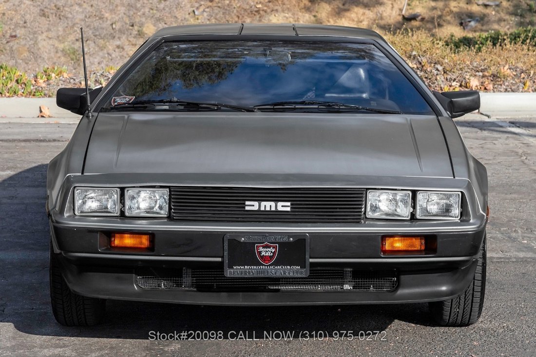 DeLorean DMC-12 in Los Angeles, CA 2 - 18610542