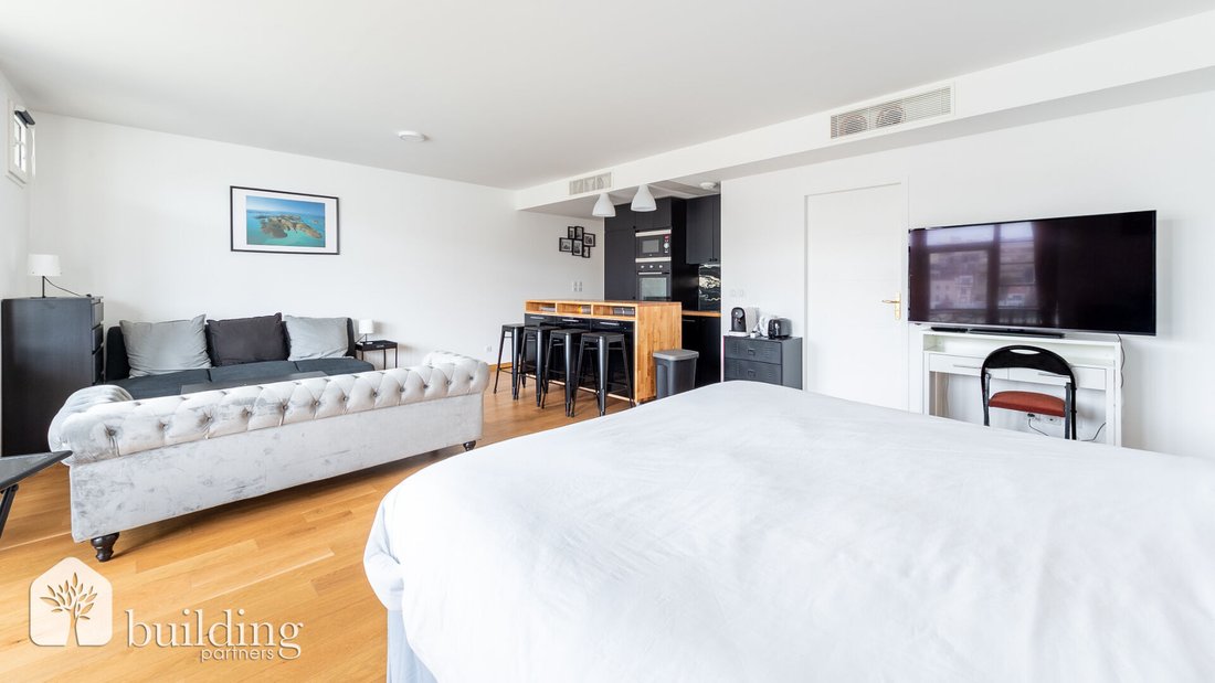 Apartment in La Plaine des Sablons, Neuilly-sur-Seine, France 5 - 18612106