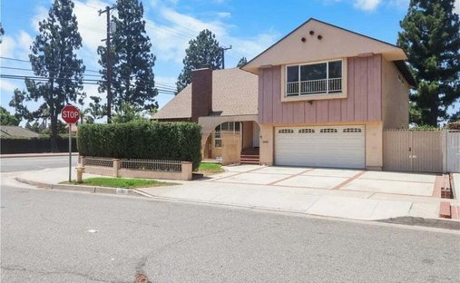 House in Cerritos, California, United States 1