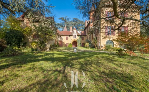 Castle in Ouilly les Rousses-Chervinges, Gleize, France 1