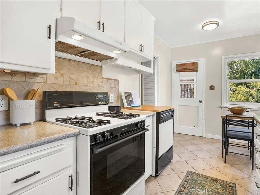 House in Burbank, California, United States 4 - 18612788