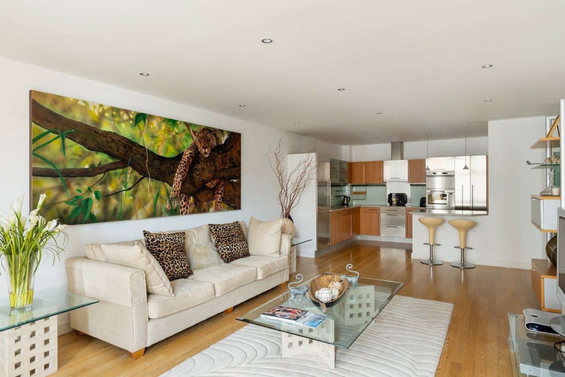 Apartment in Brompton, Kensington And Chelsea, England 3 - 18609245