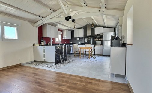 Villa in Saint-Pierre-d'Oléron, Nouvelle-Aquitaine, France 1