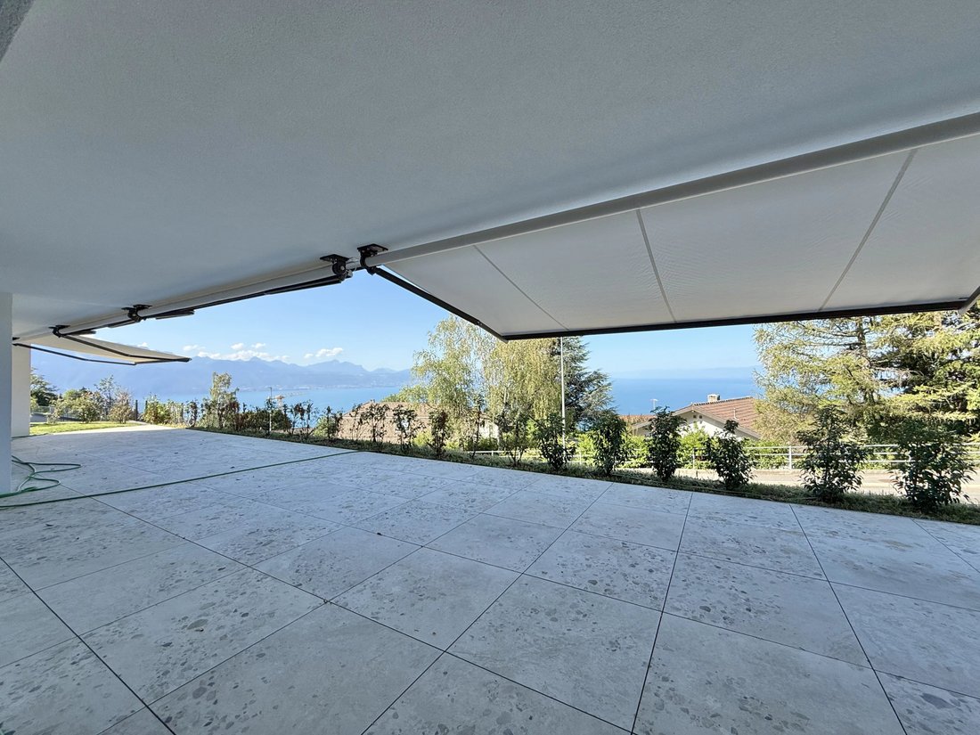 Apartment in Bourg-en-Lavaux, Vaud, Switzerland 2 - 17719298