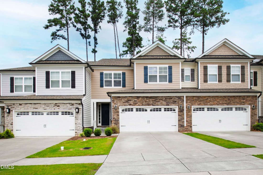 Townhouse in Apex, North Carolina, United States 1 - 18609409