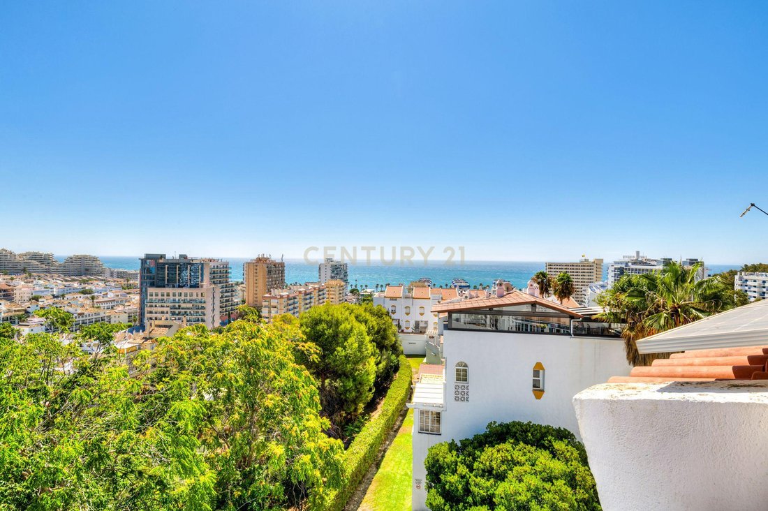 Villa in Benalmadena, Andalusia, Spain 1 - 18613656