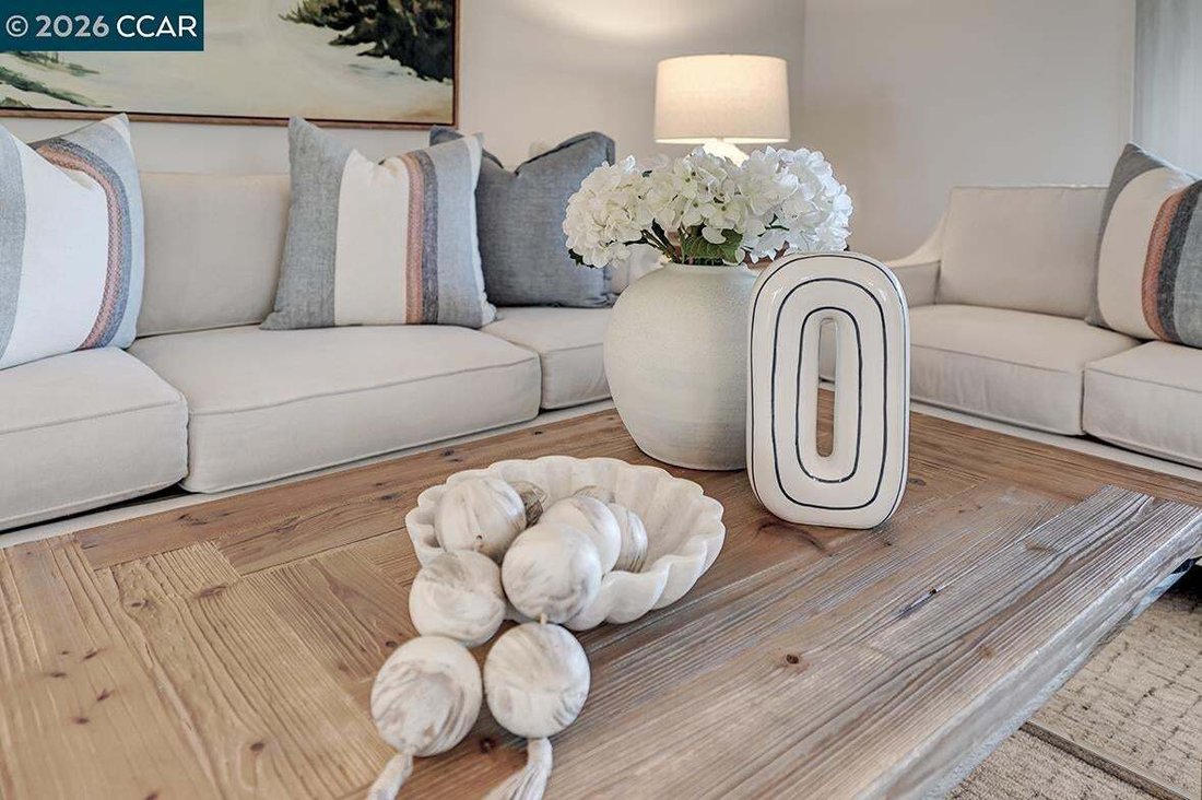Condo in Walnut Creek, California, United States 4 - 18610008