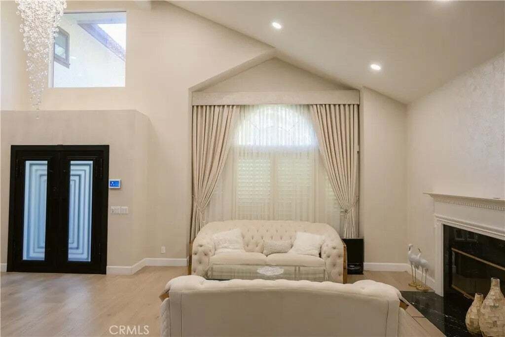 House in Simi Valley, California, United States 5 - 18615586