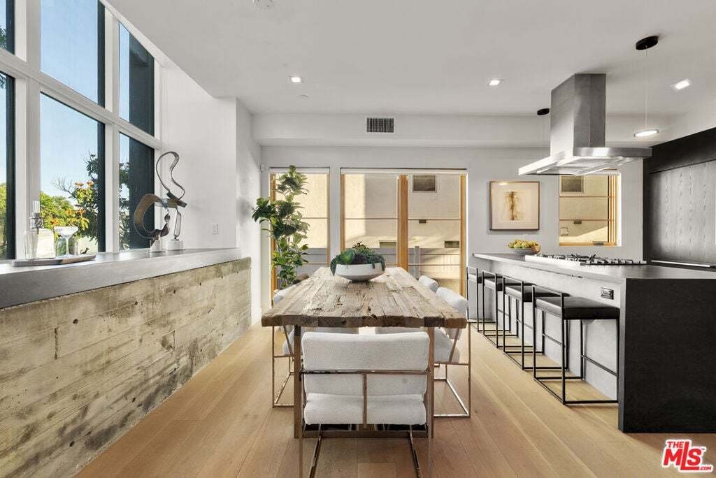 House in Los Angeles, California, United States 5 - 18611818