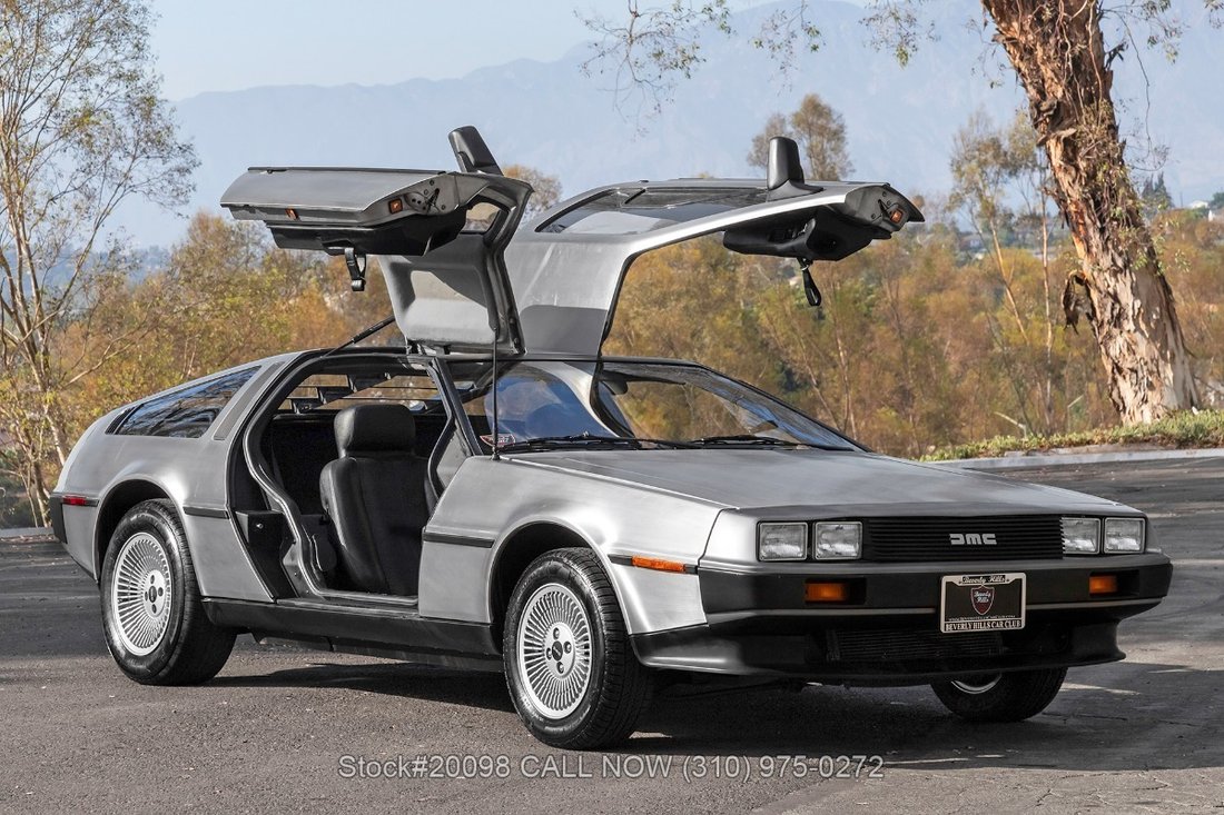 DeLorean DMC-12 in Los Angeles, CA 1 - 18610542