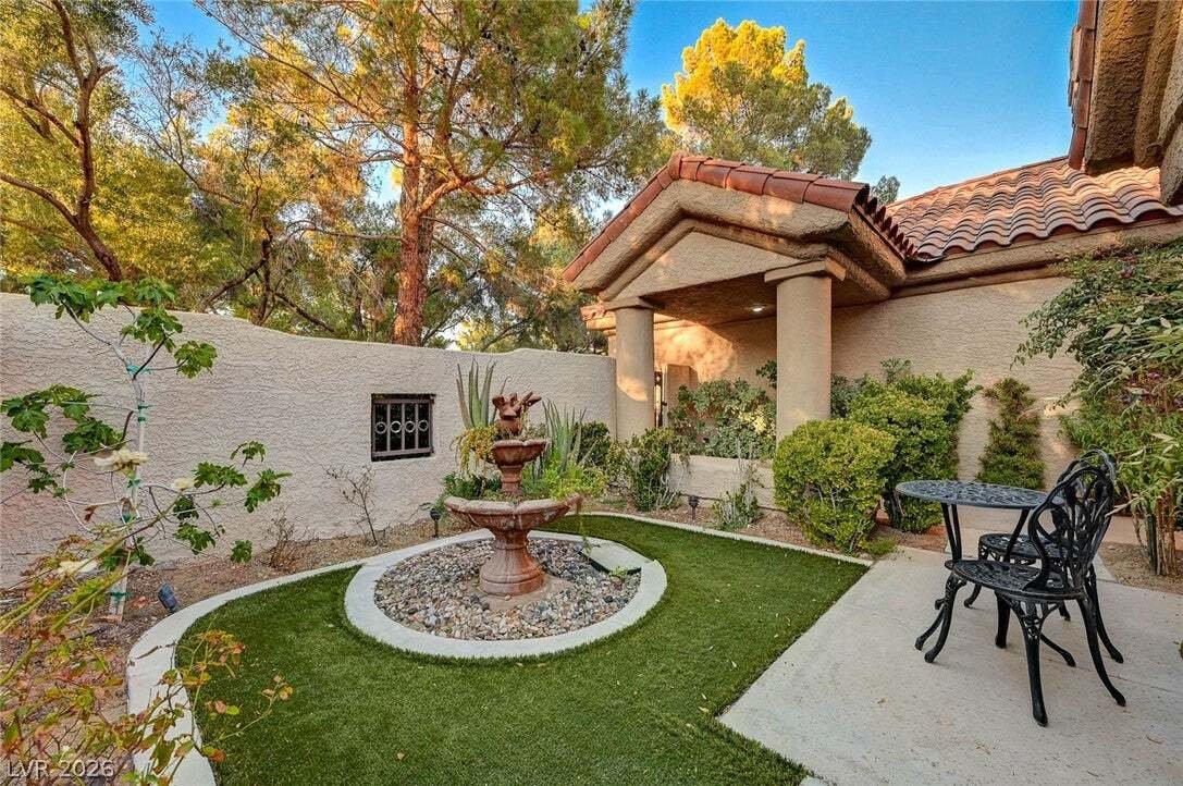 House in Las Vegas, Nevada, United States 4 - 18609075