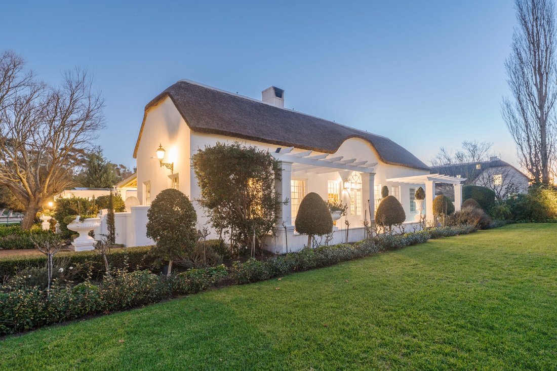 House in Franschhoek, Western Cape, South Africa 3 - 18613742