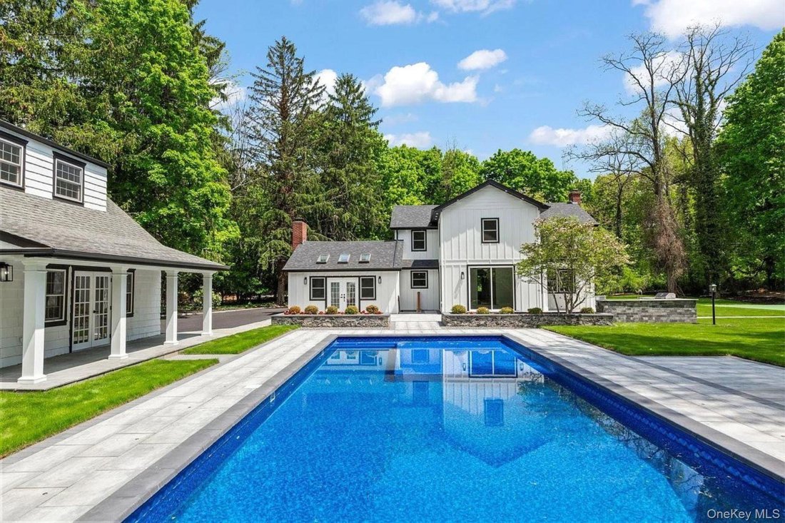 House in Greenlawn, New York, United States 2 - 18542248