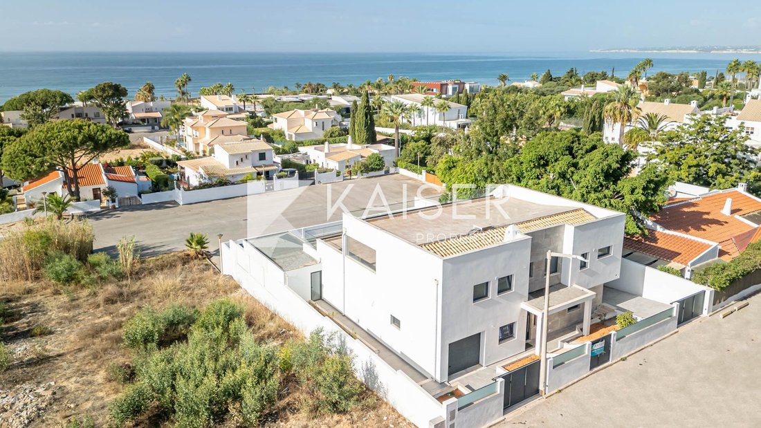 Villa in Guia, Algarve, Portugal 1 - 14641954