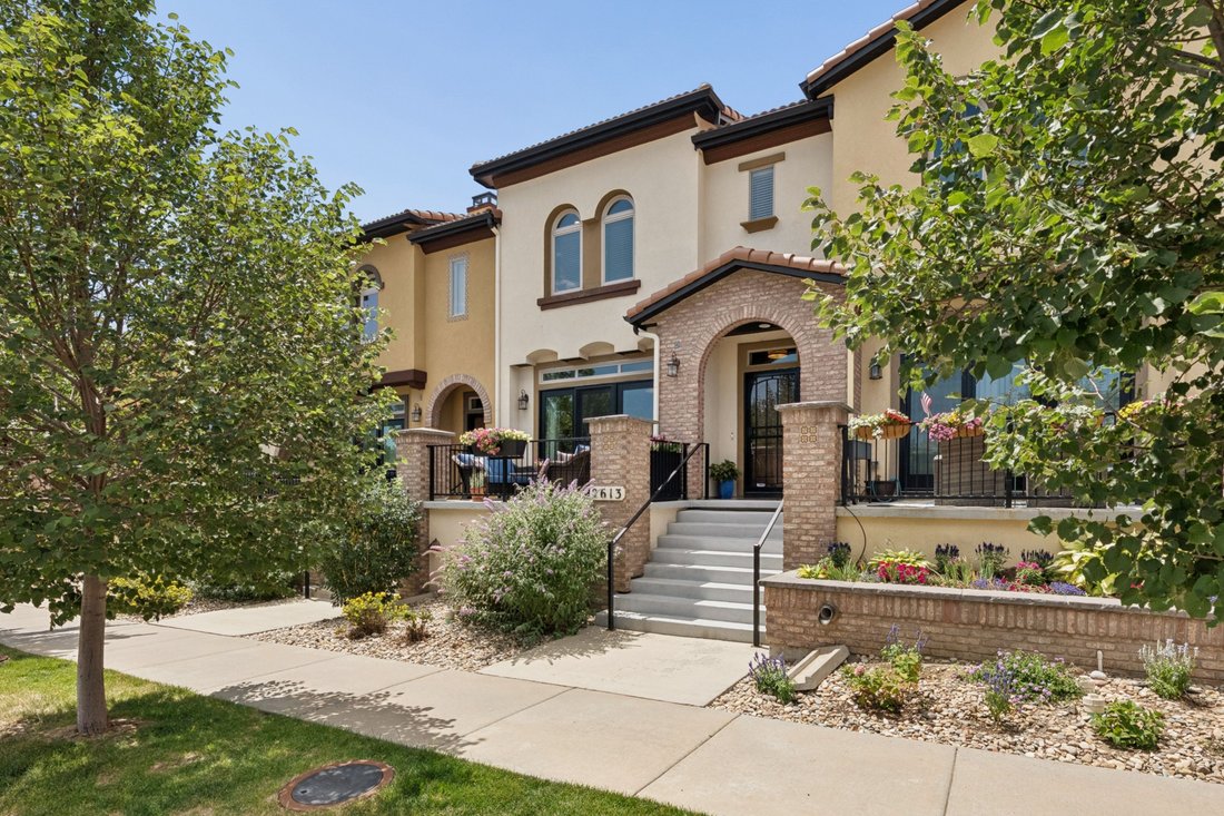 Townhouse in Lakewood, Colorado, United States 1 - 18611385