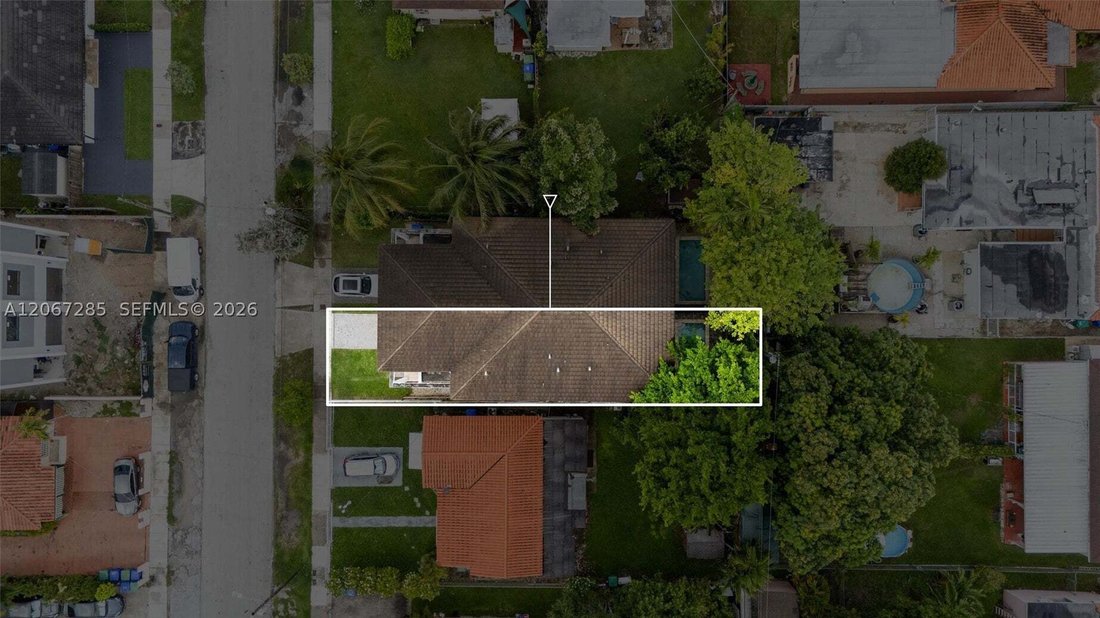 Townhouse in Miami, Florida, United States 3 - 18612509