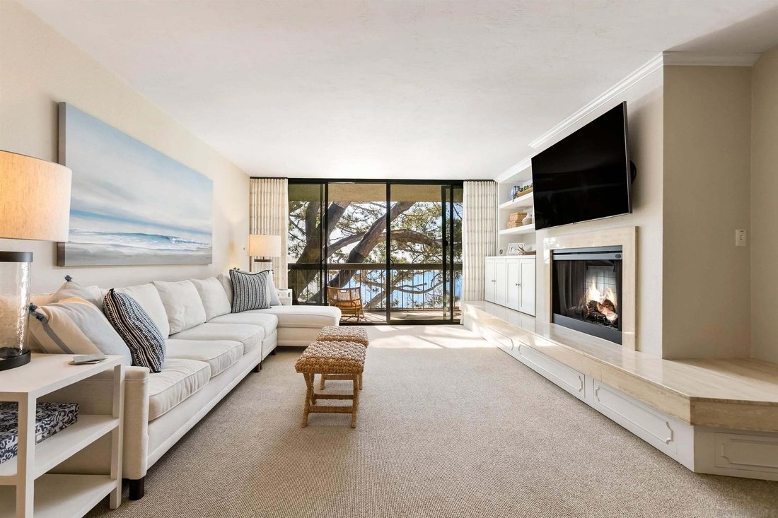 Condo in San Diego, California, United States 4 - 18612893