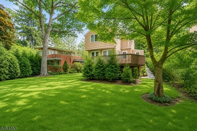 House in Summit, New Jersey, United States 3 - 18614794