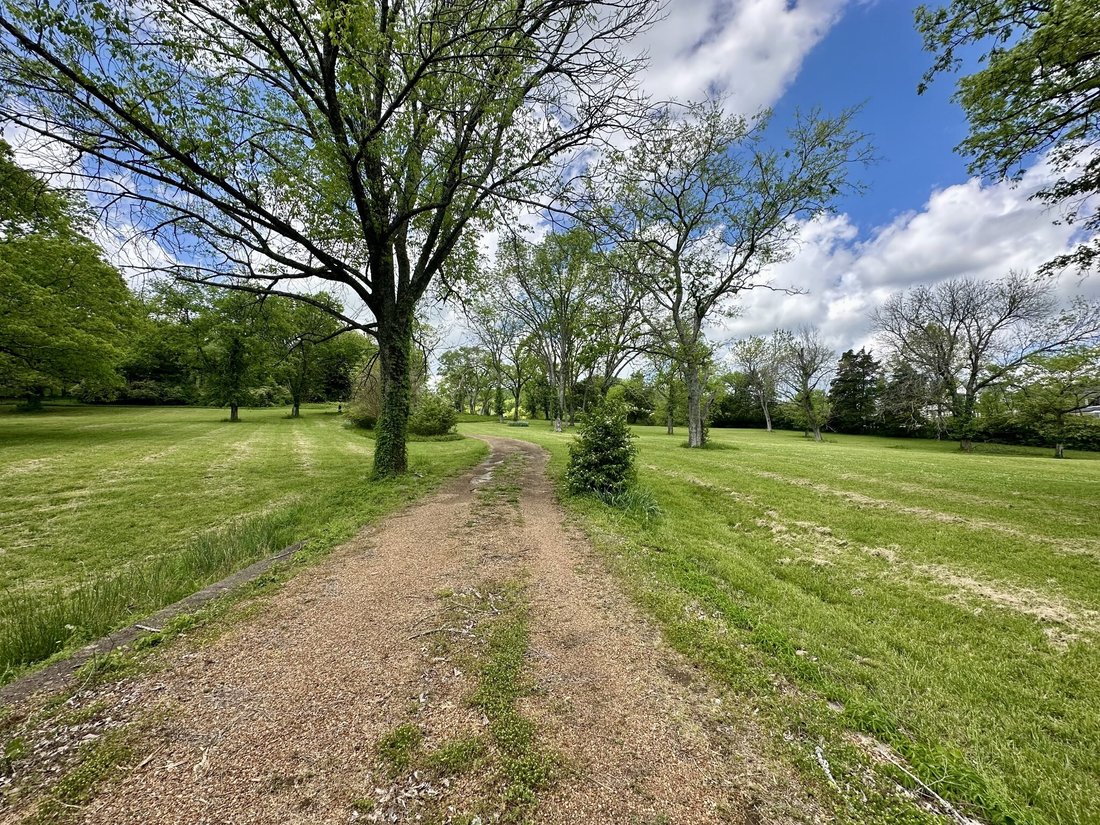 Land in Forest Hills, Tennessee, United States 5 - 18614816