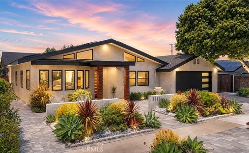 House in Los Alamitos, California, United States 1