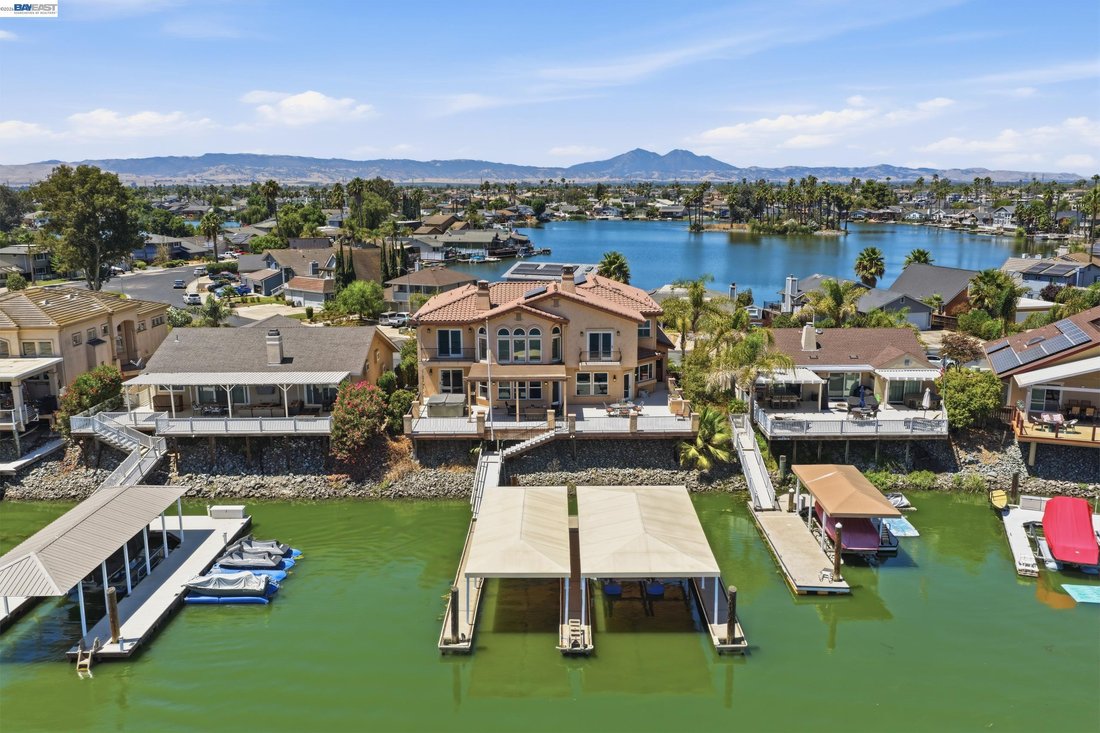 Maison à Discovery Bay, Californie, États-Unis 2 - 18610020