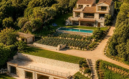 Villa en Saint-Paul-de-Vence, Provenza-Alpes-Costa Azul, Francia 1
