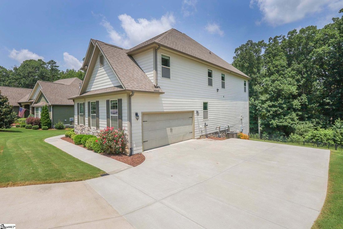 House in Williamston, South Carolina, United States 2 - 18610004