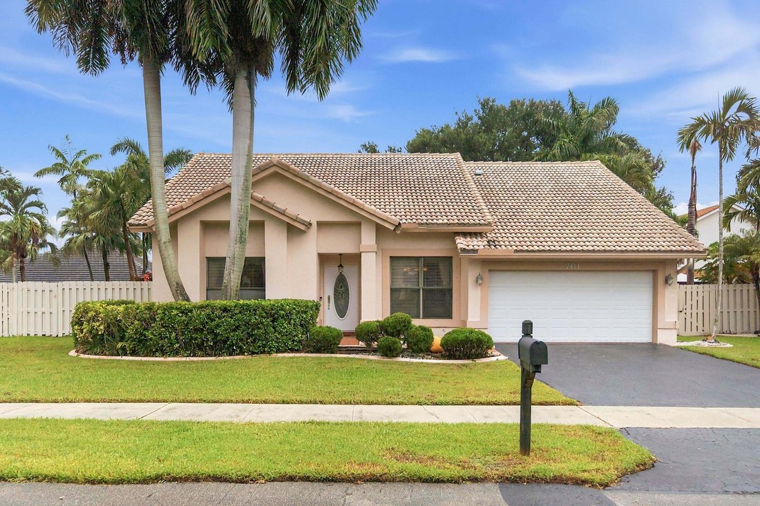 House in Davie, Florida, United States 1 - 18612379