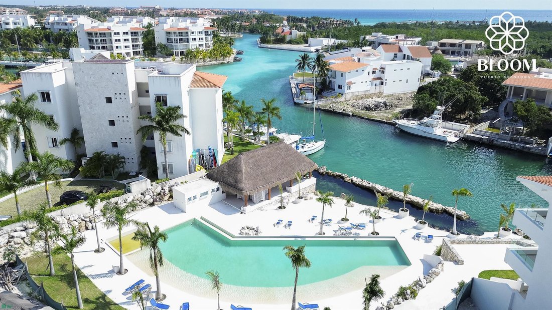 Condo in Puerto Aventuras, Quintana Roo, Mexico 1 - 17089053