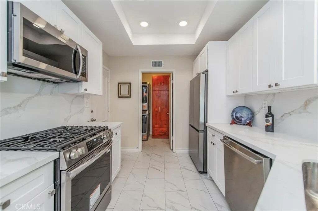 Condo in Irvine, California, United States 2 - 18612864
