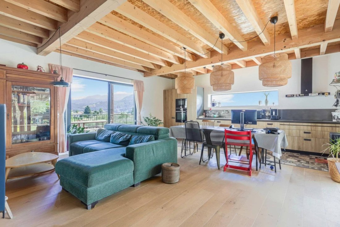 Villa in Carros, Provence-Alpes-Côte d'Azur, France 1 - 18159215