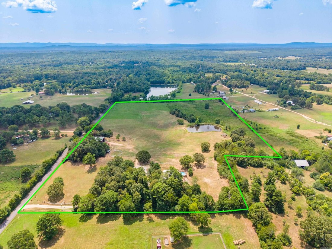 House in Royal, Arkansas, United States 2 - 18611538