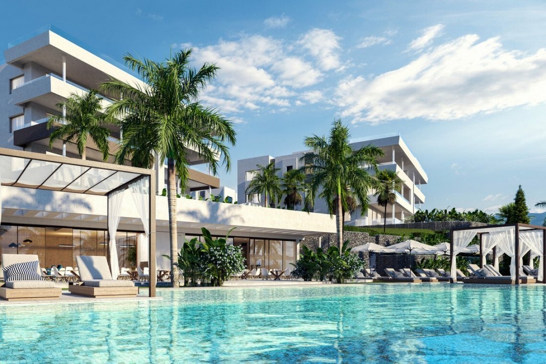 Villa in Elviria-Cabopino, Marbella, Spain 1 - 18609311