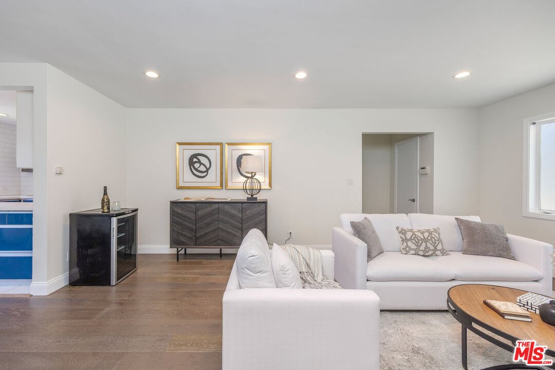 Condo in Santa Monica, California, United States 5 - 18613246
