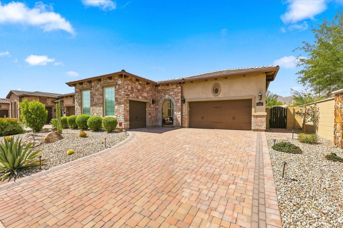 Scottsdale, Arizona, United States 5 - 18615032