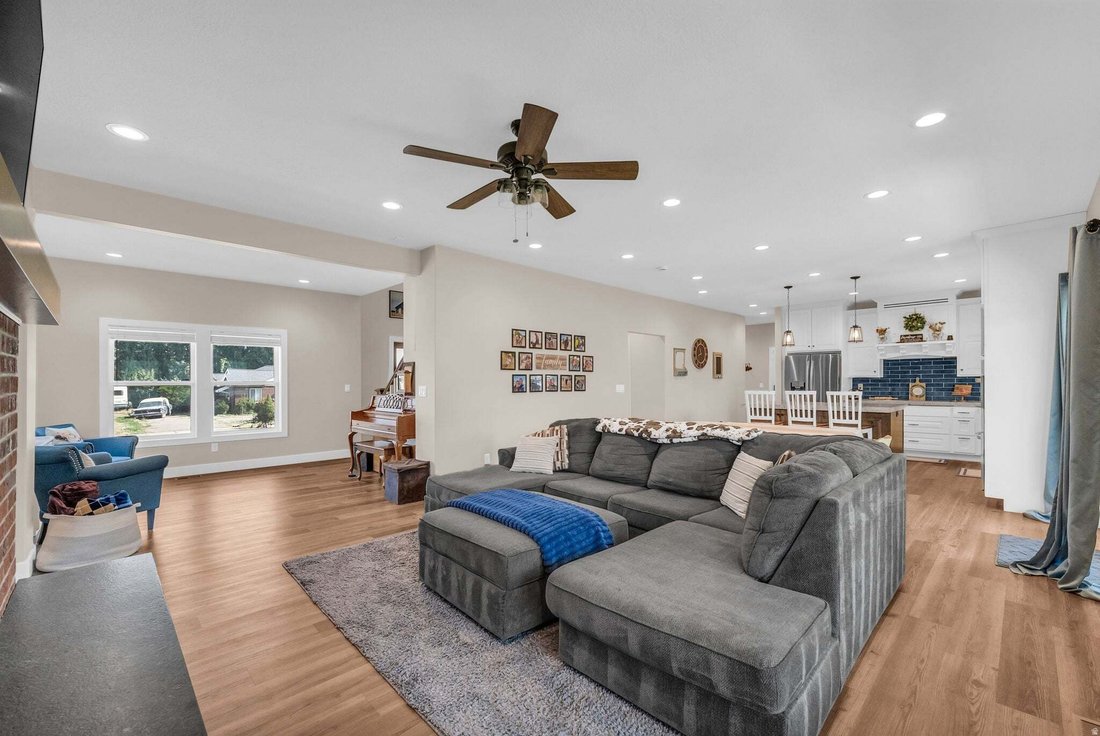 House in Centerville, Utah, United States 3 - 18600537