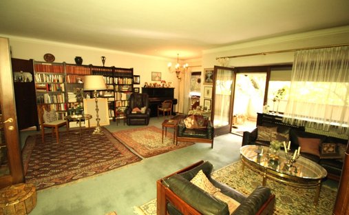 House in Gries - San Quirino, Bolzano / Bozen, Trentino – Alto Adige/Südtirol 1