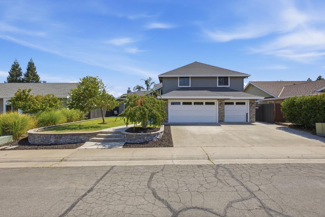 House in Roseville, California, United States 1 - 18608980