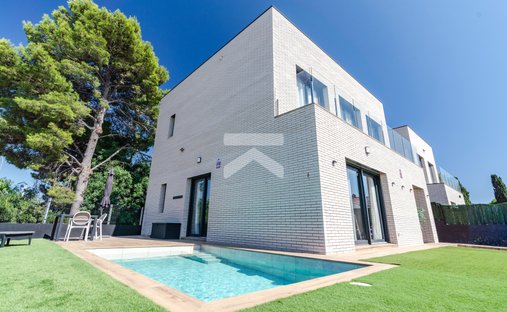 Chalet in Cambrils, Catalonia, Spain 1
