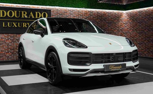 2023 Porsche Cayenne awd in Dubai, United Arab Emirates 1