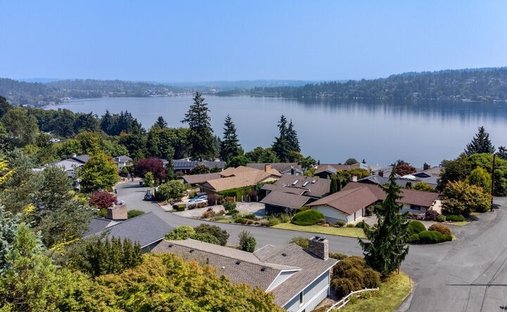 House in Lake Forest Park, Washington, United States 1
