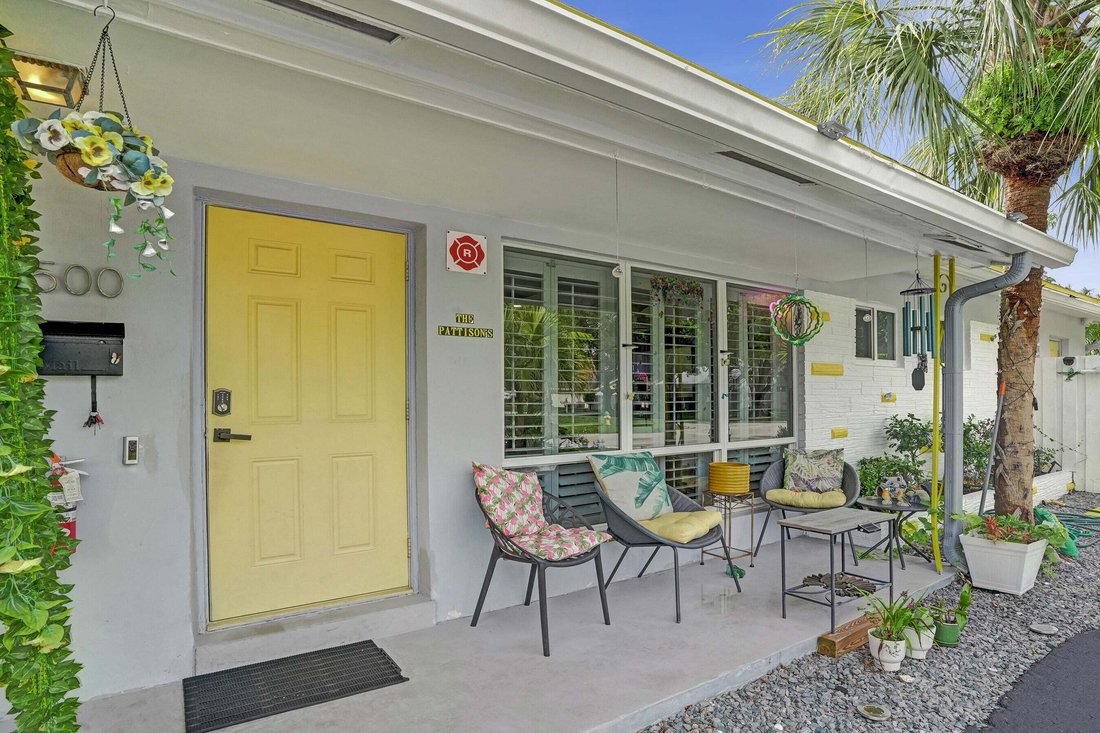 Wilton Manors, Florida, United States 4 - 18511968
