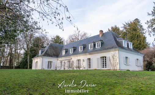 Haus in Cathédrale, Tours, Frankreich 1