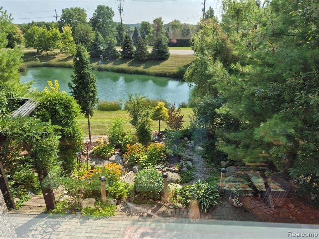 House in Orion charter Township, Michigan, United States 3 - 18588845