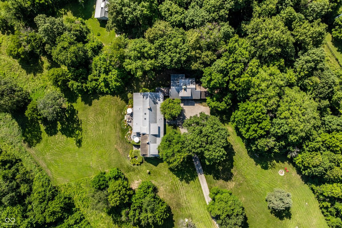 House in Indianapolis, Indiana, United States 5 - 18619797