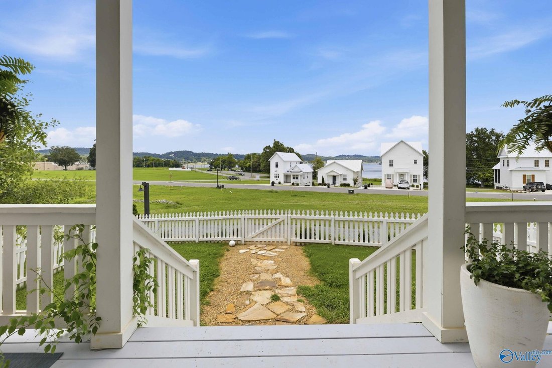 House in Guntersville, Alabama, United States 5 - 18618467