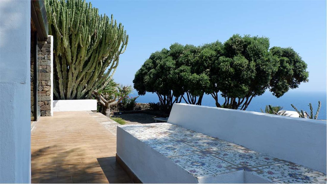 Apartment in Pantelleria, Sicily, Italy 2 - 18622049